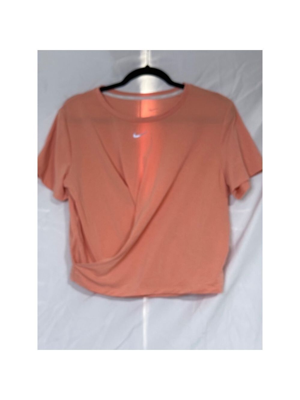 Women's Nike Peach T-Shirt Size L - Picture 1 of 3